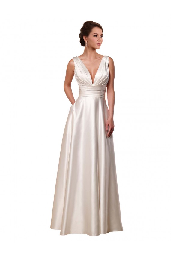 Satin V-Neck Chapel Train Sleeveless Wedding Gowns Southampton