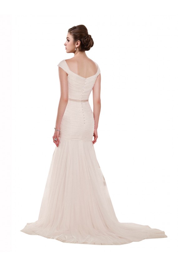 Tulle Off the Shoulder Chapel Train Sleeveless Beach Wedding Dress Southampton