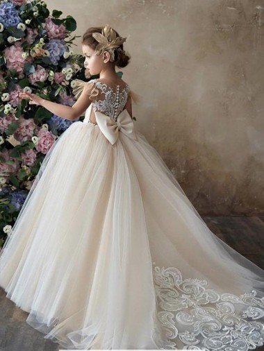Tulle & Lace Sweetheart Chapel Train Sleeveless Flower Girl Dresses Southampton