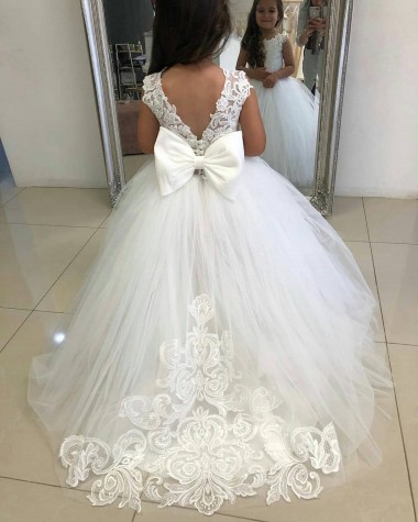 Tulle & Lace Bateau Neckline Chapel Train Sleeveless Flower Girl Dress Southampton