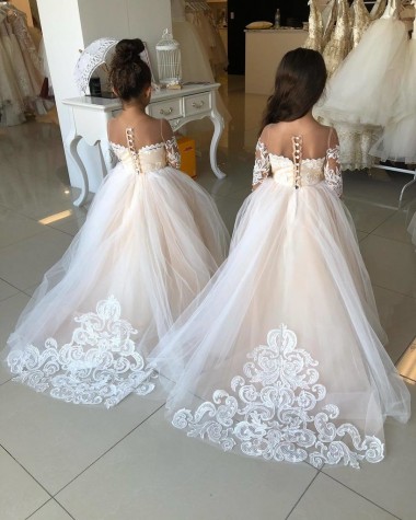 Tulle & Lace Sweetheart Chapel Train Long Sleeves Little Flower Girl Dress Southampton