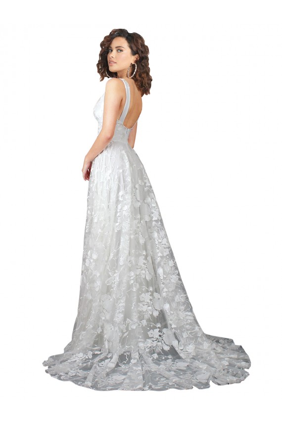 Low Back Lace V-Neck Chapel Train Sleeveless Wedding Dress Southampton
