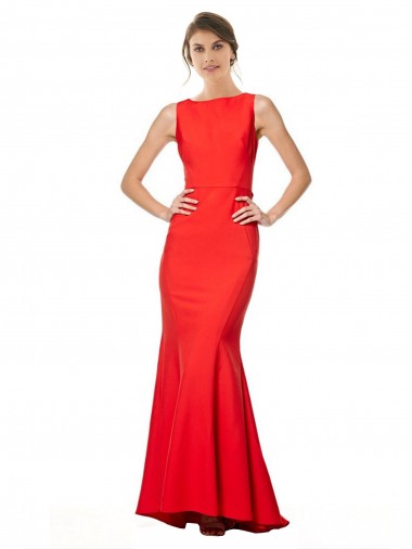 Open Back Stretch Crepe Halter Neck Long Sleeveless Bridesmaid Dress / Evening Gowns Southampton